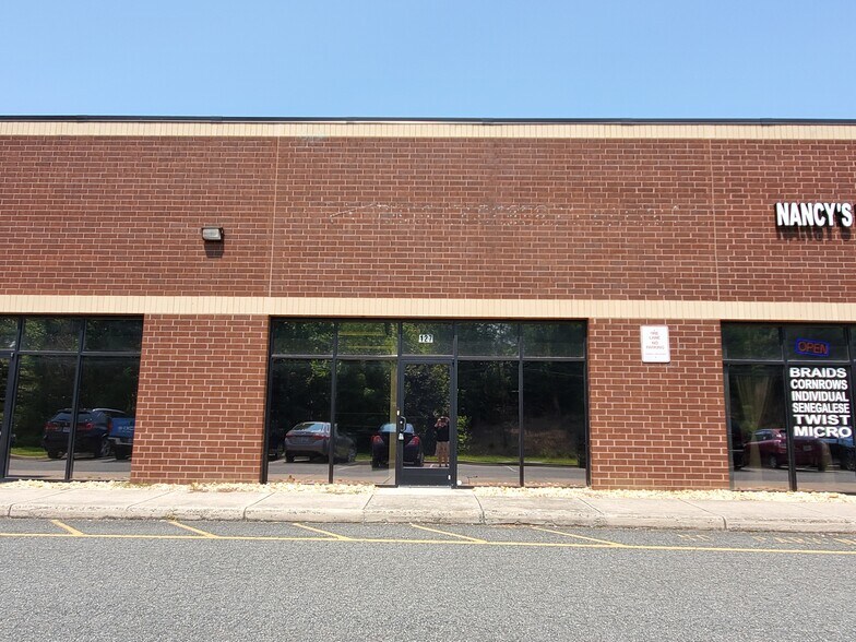 More Photos Of 3619 Richmond Hwy, Stafford Light Distribution For Lease