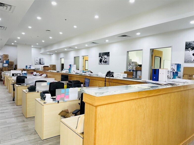 More Photos Of 4116 W Spring Creek Pky, Plano Medical For Sale