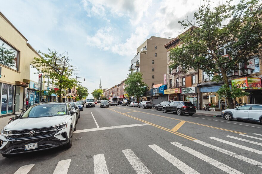 More Photos Of 844 Flatbush Ave, Brooklyn Multifamily For Sale