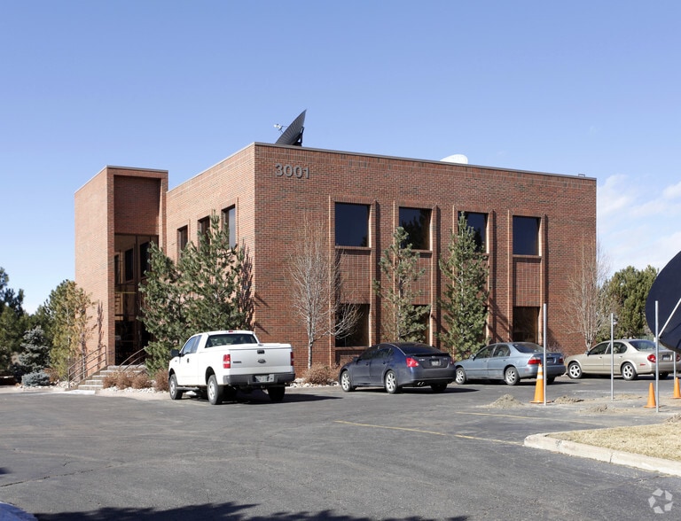 Primary Photo Of 3001 S Jamaica Ct, Aurora Office Residential For Sale