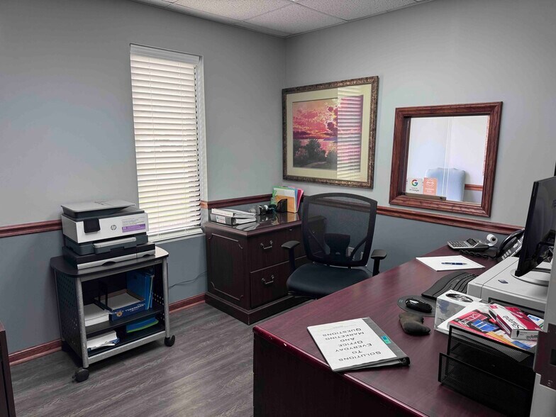 More Photos Of 163 Associates Ln, Indian Trail Warehouse For Lease