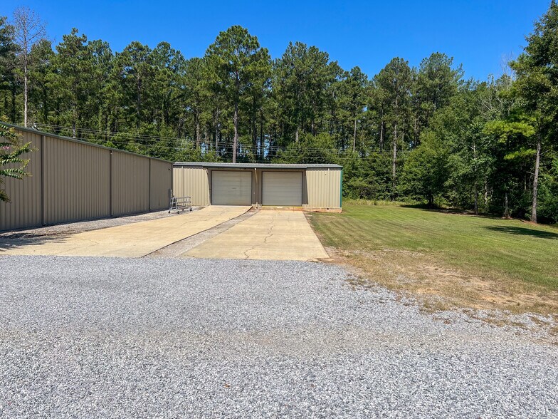 More Photos Of 17246 MS-26, Lucedale Flex For Lease