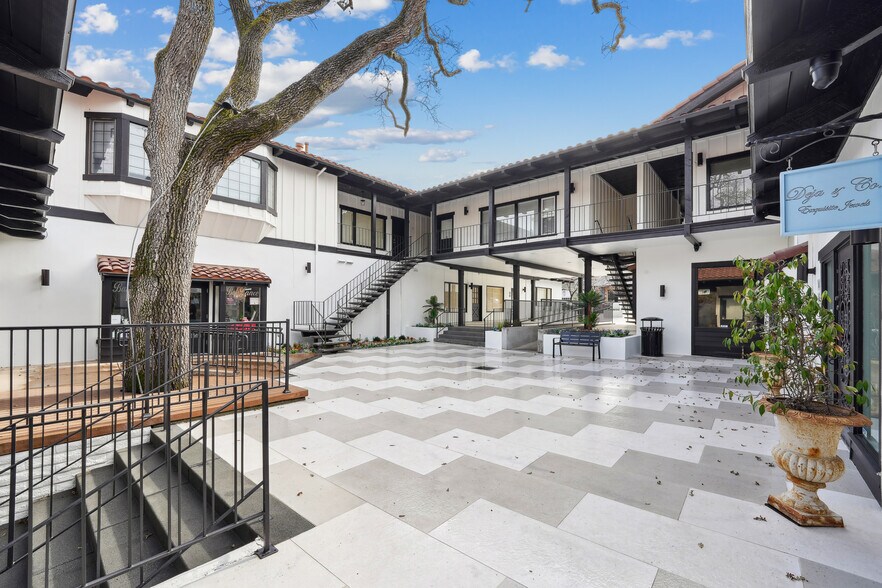 More Photos Of 14567 Big Basin Way, Saratoga Office Residential For Lease