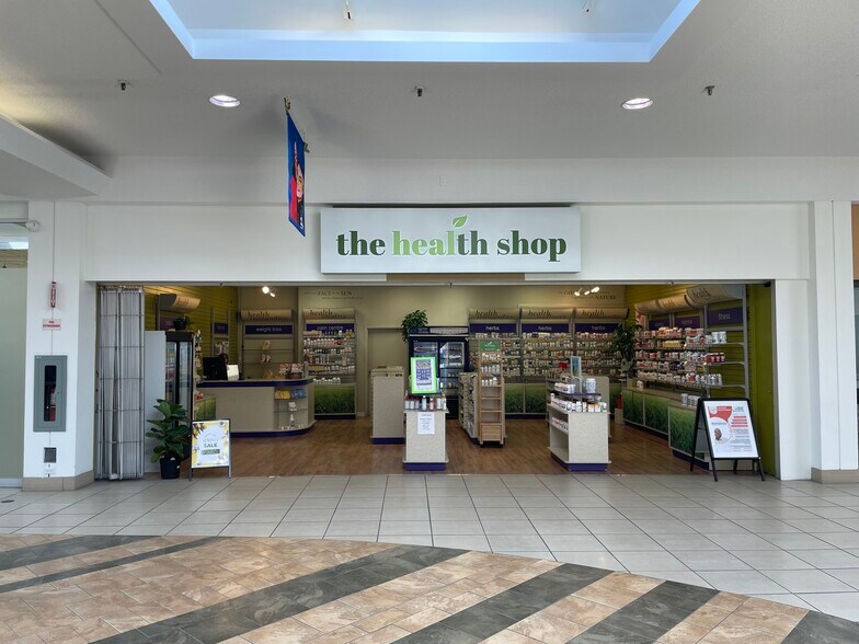 More Photos Of 200 Broadway St, Tillsonburg Unknown For Lease