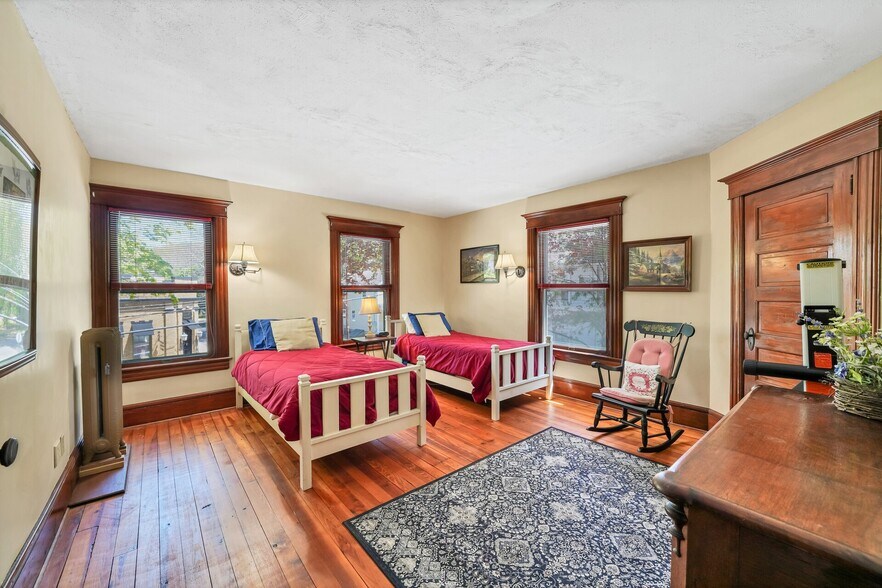 More Photos Of 45 Main St, Califon Office Residential For Sale