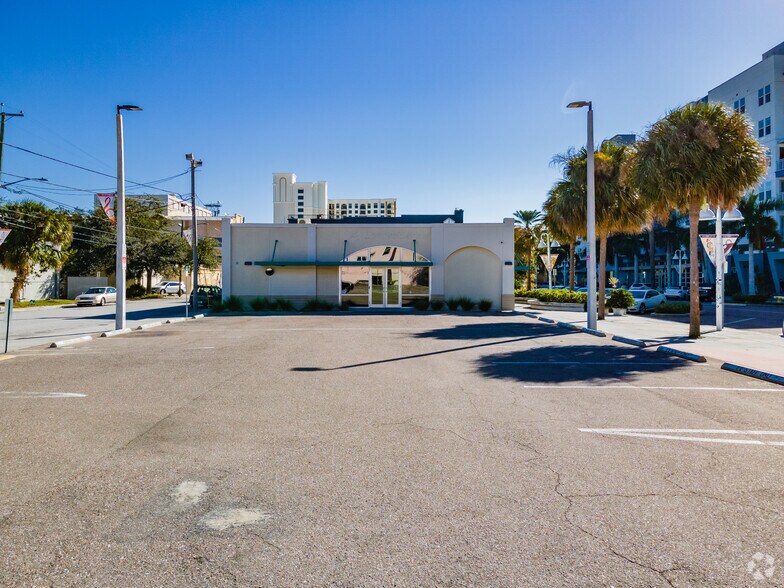 More Photos Of 965 Central Ave, Saint Petersburg Office For Lease