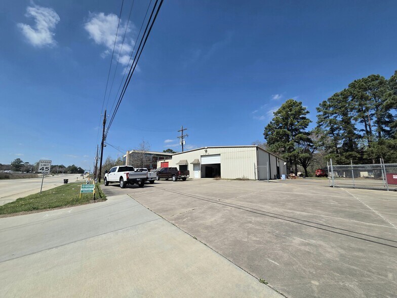 More Photos Of 1410 FM 2854 Rd, Conroe Industrial For Lease