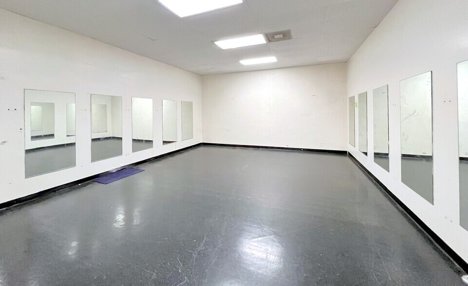 More Photos Of , Los Angeles Unknown For Sale