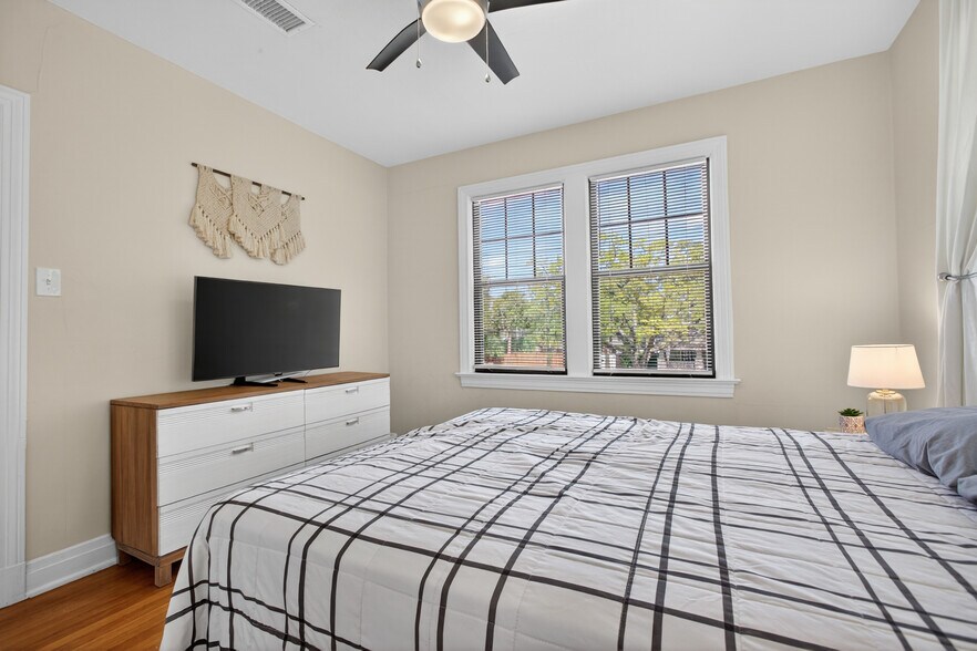 More Photos Of 1710 River Rd, Jacksonville Apartments For Sale