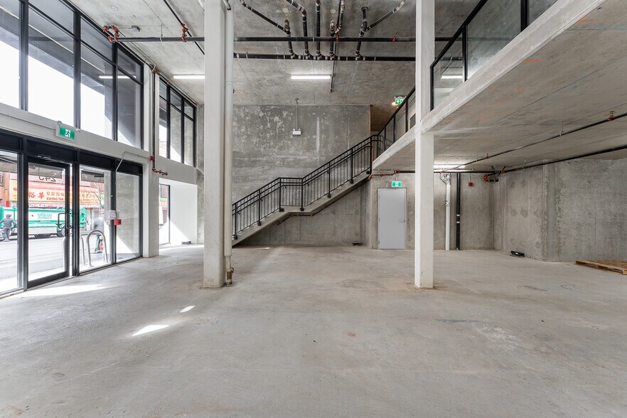 More Photos Of 243 Keefer st, Vancouver Storefront For Sale