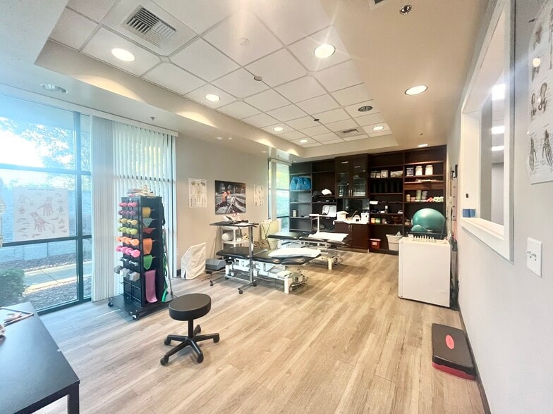 More Photos Of 3840 Watt Ave, Sacramento Medical For Sale