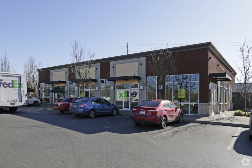 More Photos Of 6621 S 211th St, Kent Unknown For Lease