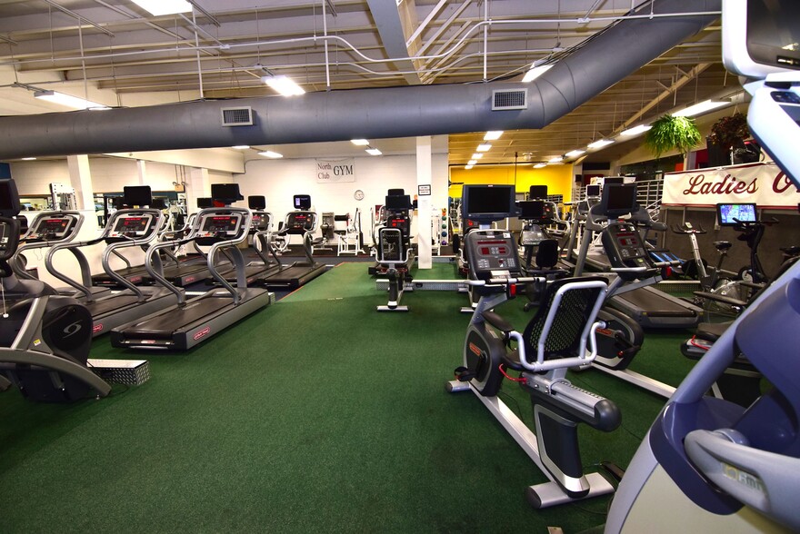 More Photos Of 1510-1520 Martin St, State College Sports And Entertainment For Lease