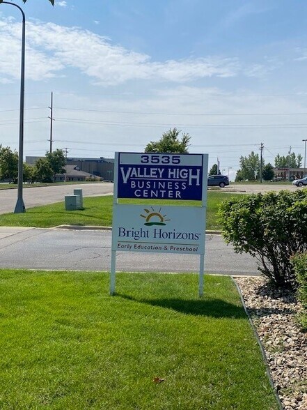 More Photos Of 3535 40th Ave NW, Rochester Medical For Lease