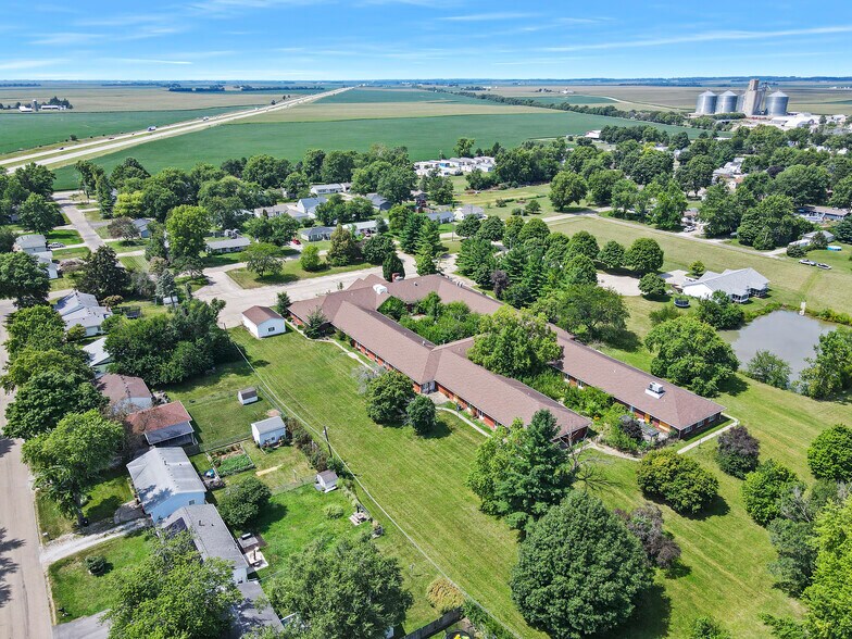 More Photos Of 509 S Buck Rd, Le Roy Skilled Nursing Facility For Sale