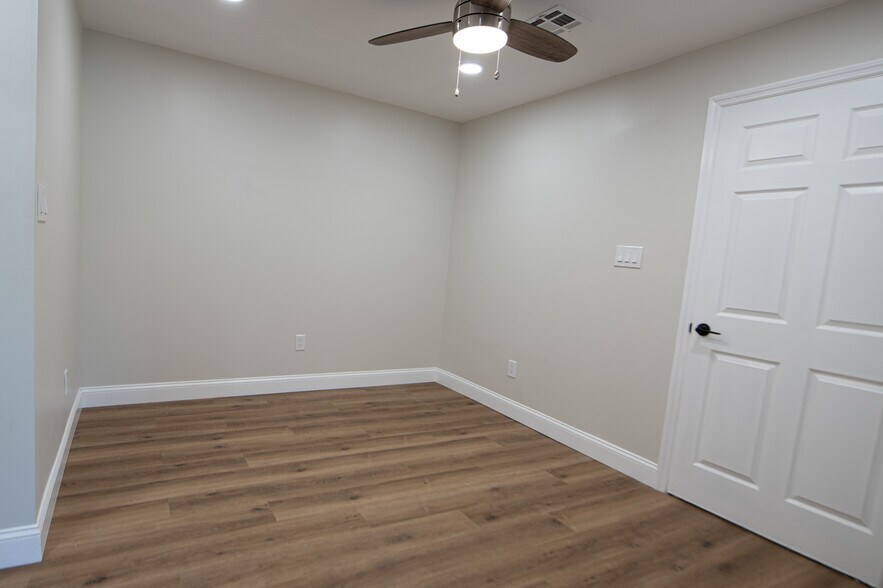 More Photos Of 95 Mercer St, Hamilton Apartments For Sale