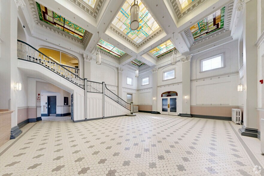 More Photos Of 172 N College Ave, Fort Collins Apartments For Lease