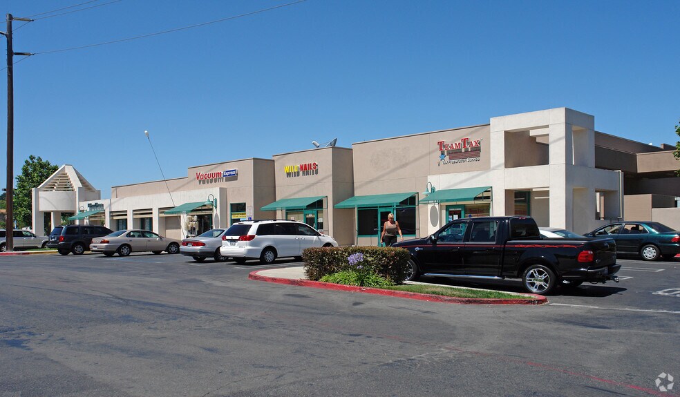 More Photos Of 30250-30690 Rancho California Rd, Temecula Unknown For Lease