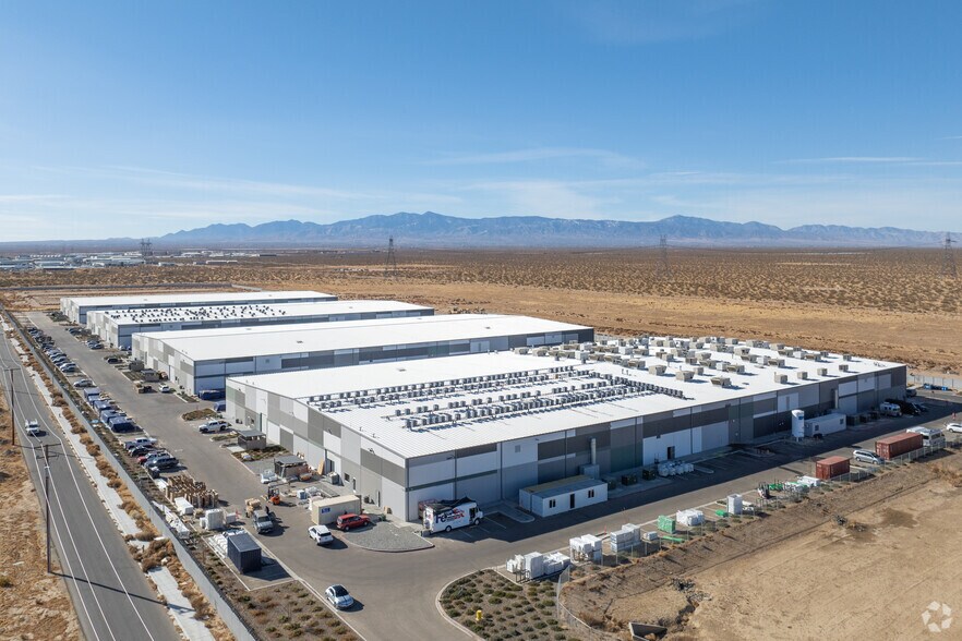 More Photos Of 9841B Bartlett Ave, Adelanto Warehouse For Sale
