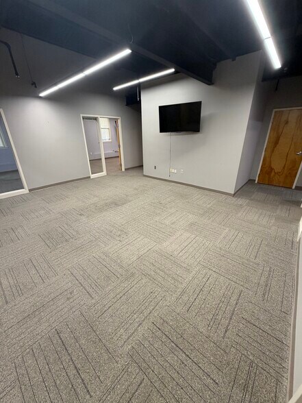More Photos Of 220 Reservoir St, Needham Office For Lease