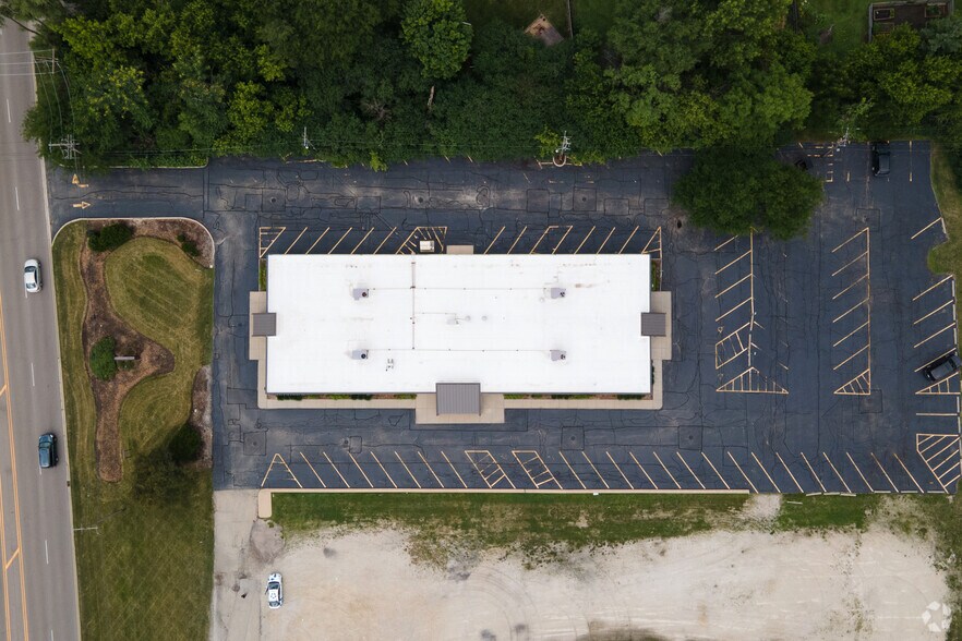 More Photos Of 725 W Fabyan Pky, Batavia Medical For Lease