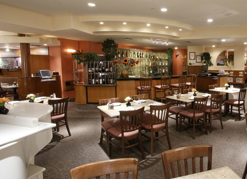 More Photos Of 11500-11518 Santa Monica Blvd, Los Angeles Office For Lease