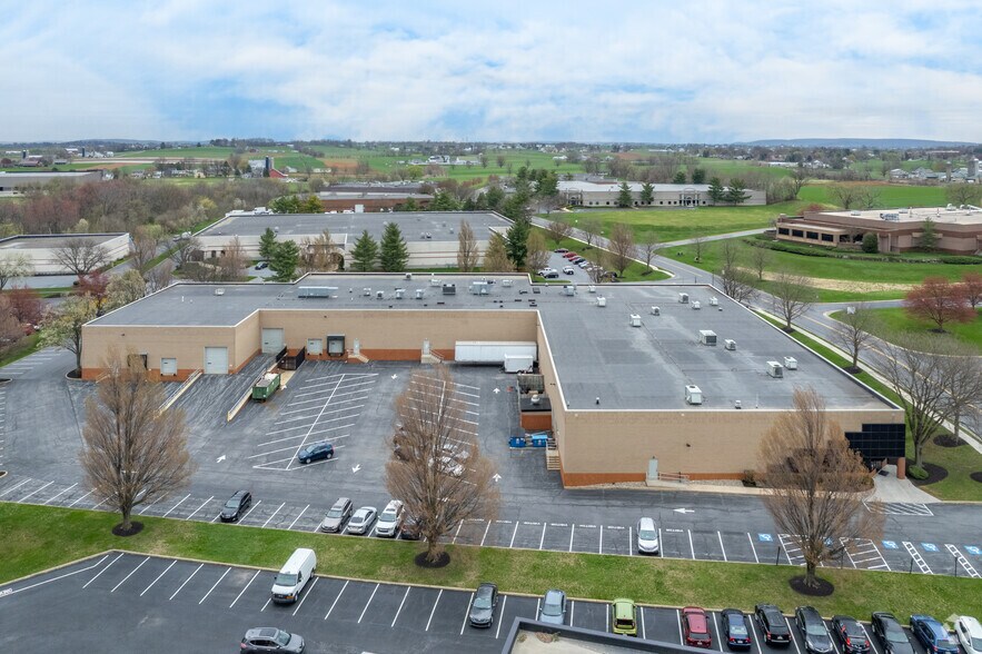 More Photos Of 1827 Freedom Rd, Lancaster Light Distribution For Lease