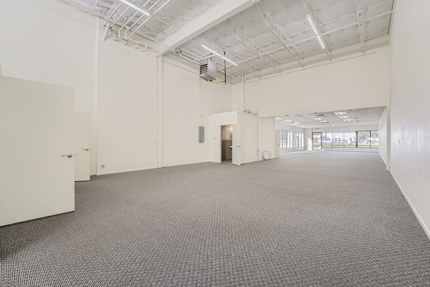 More Photos Of 4300 Kipling St, Wheat Ridge General Retail For Sale