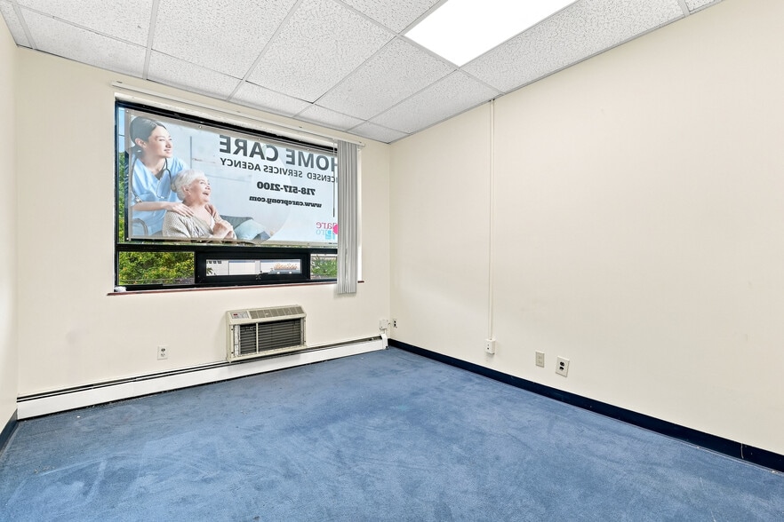 More Photos Of 92 S Central Ave, Hartsdale Storefront Retail Office For Lease