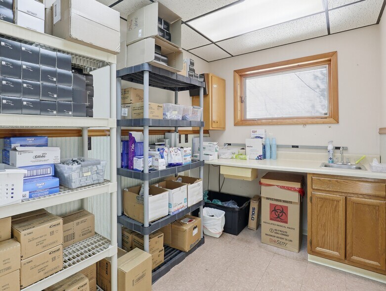 More Photos Of 408 N Keystone Ave, Sayre Healthcare For Sale