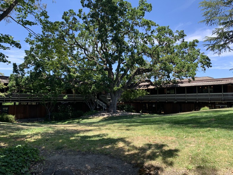 More Photos Of 1855 San Miguel Dr, Walnut Creek Medical For Lease