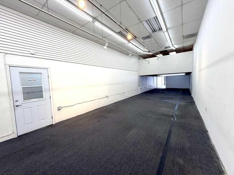 More Photos Of 1140-1146 S Main St, Los Angeles Storefront For Lease