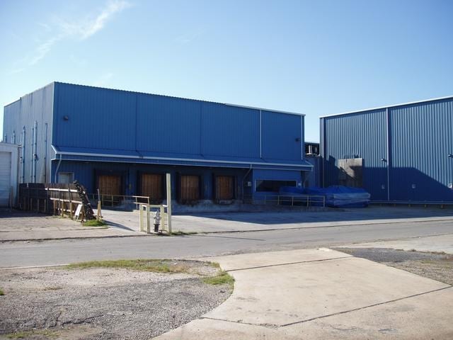 More Photos Of 7850 Townsend Pl, New Orleans Warehouse For Sale