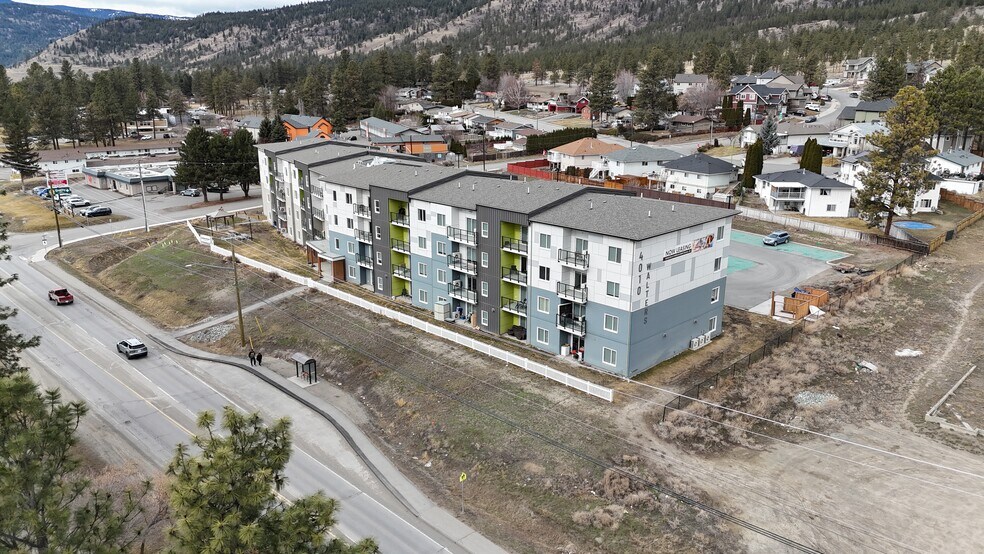 More Photos Of 4010 Walters St, Merritt Apartments For Sale