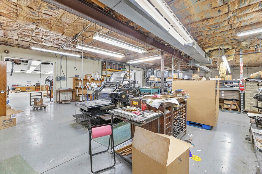 More Photos Of 14924 Beloit Snodes Rd, Beloit Manufacturing For Sale