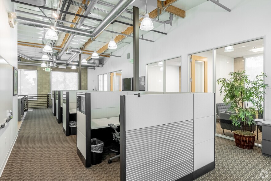 More Photos Of 9930 Irvine Center Dr, Irvine Loft Creative Space For Lease