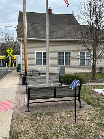 More Photos Of 4 Main St, New Egypt General Retail For Sale