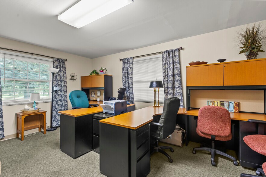 More Photos Of 4901 Central College Rd, Westerville Office Residential For Sale