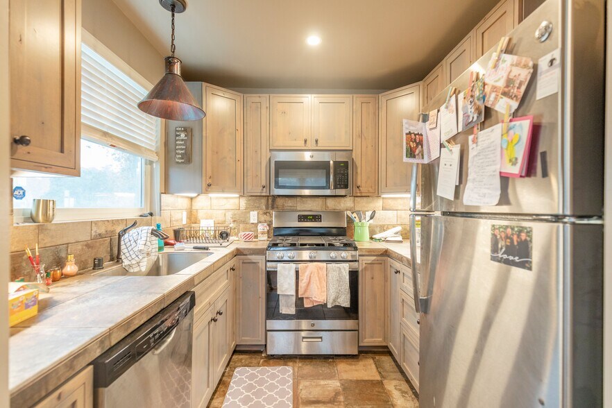 More Photos Of 2229 24th St, Sacramento Apartments For Sale