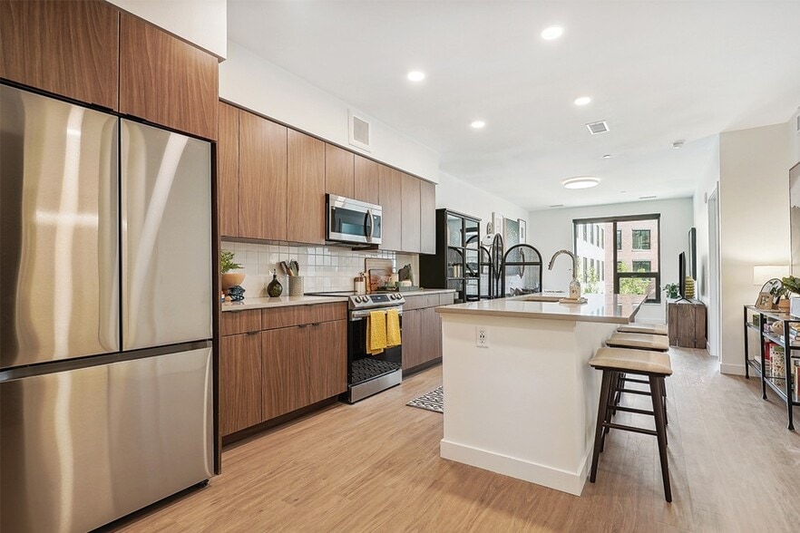 More Photos Of 2950 Arkins Ct, Denver Apartments For Lease