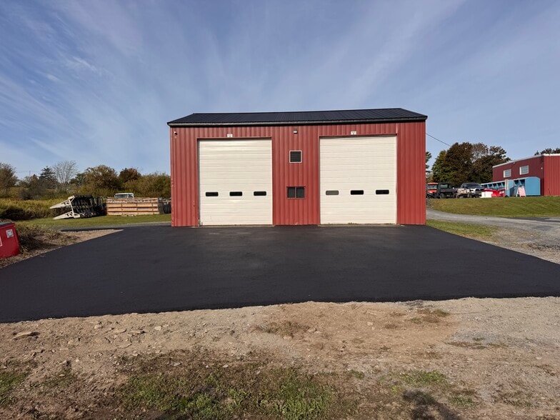 Primary Photo Of 509, Unit C Bellvale Rd, Chester Light Distribution For Lease