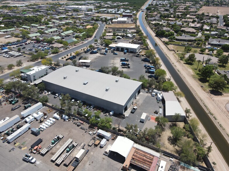 More Photos Of 3062 N Maple, Mesa Manufacturing For Sale