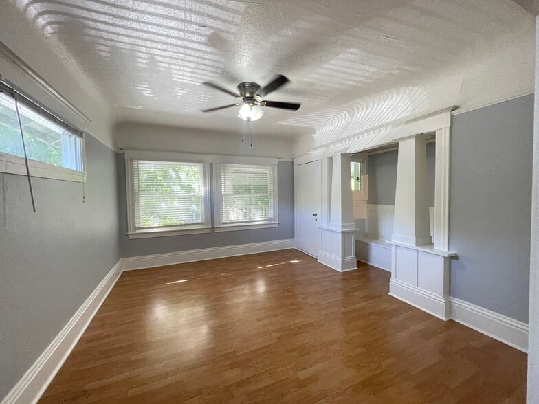 More Photos Of 620 14th St, Sacramento Apartments For Sale