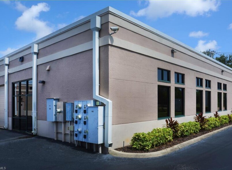 More Photos Of 25110 Bernwood Dr, Bonita Springs Office For Lease