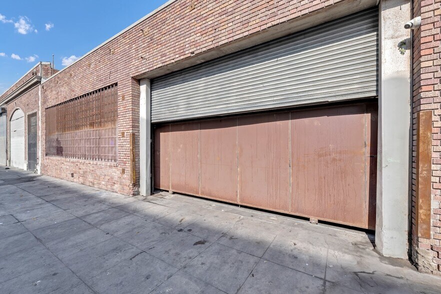 More Photos Of 707 E 7th St, Los Angeles Manufacturing For Lease