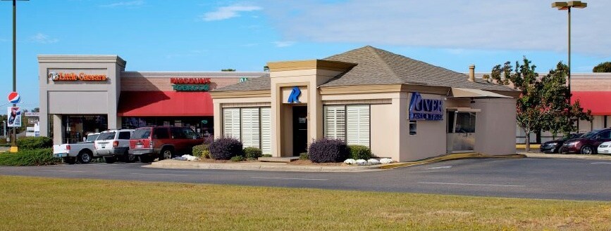 Primary Photo Of 606-636 S Memorial Dr, Prattville Unknown For Lease