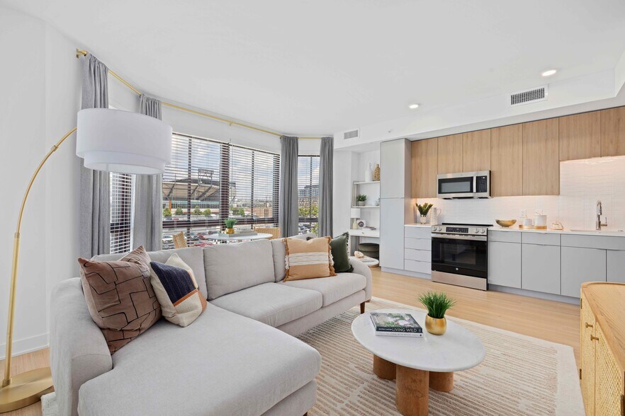 More Photos Of 2000 2nd St SW, Washington Apartments For Lease