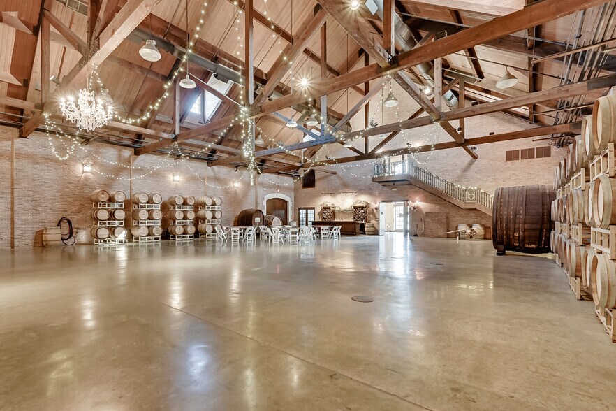 More Photos Of 2000 Champagne Blvd, Grapevine Specialty For Sale