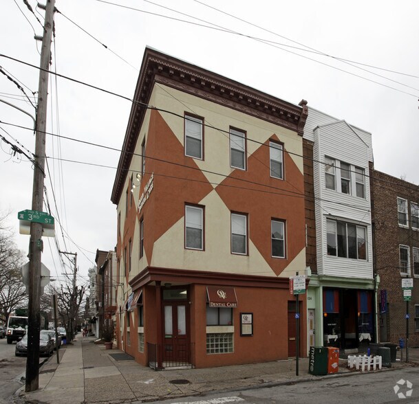More Photos Of 301 Bainbridge St, Philadelphia Storefront Retail Residential For Lease