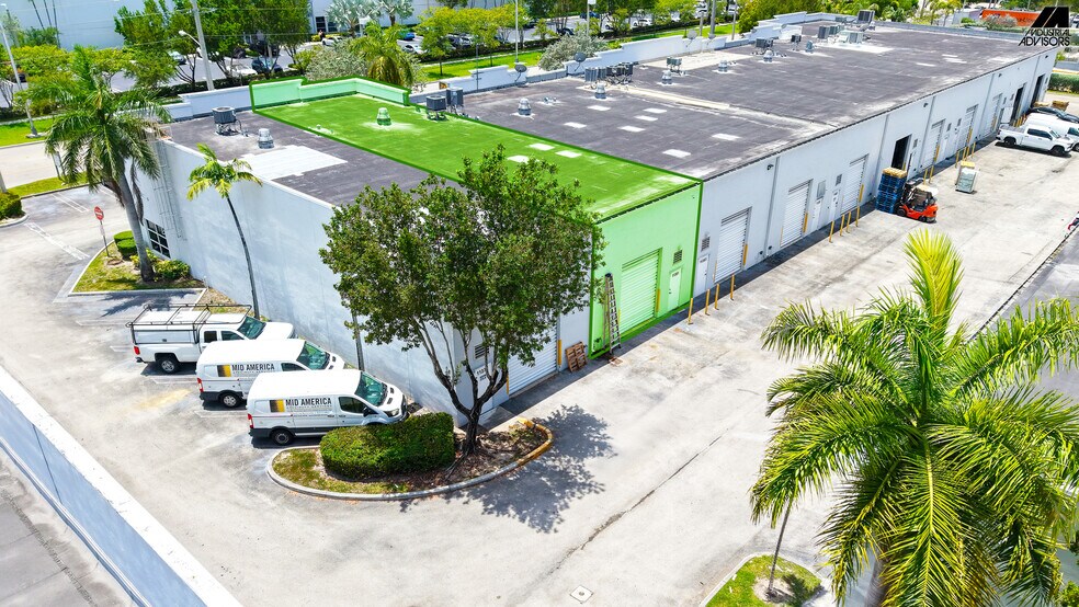 More Photos Of 11379-11399 NW 122nd St, Medley Warehouse For Sale